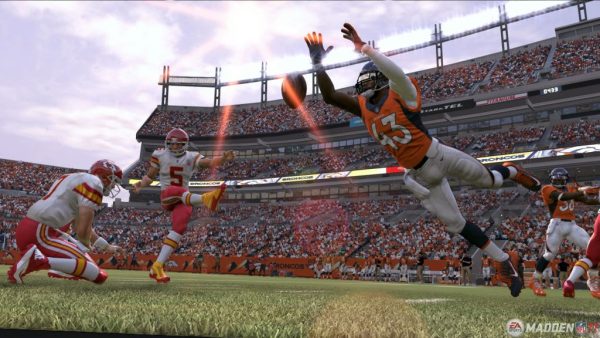 Madden_17_-_Blocked_Kick_(3)